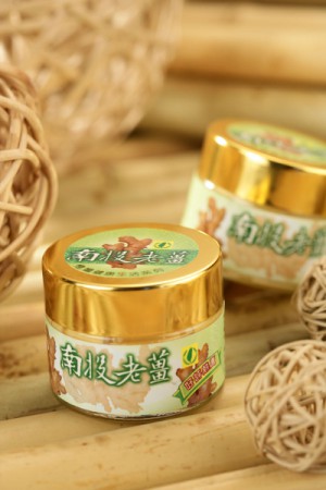 < 美粟人生 > 南投老薑精油霜 60g    Mop65元